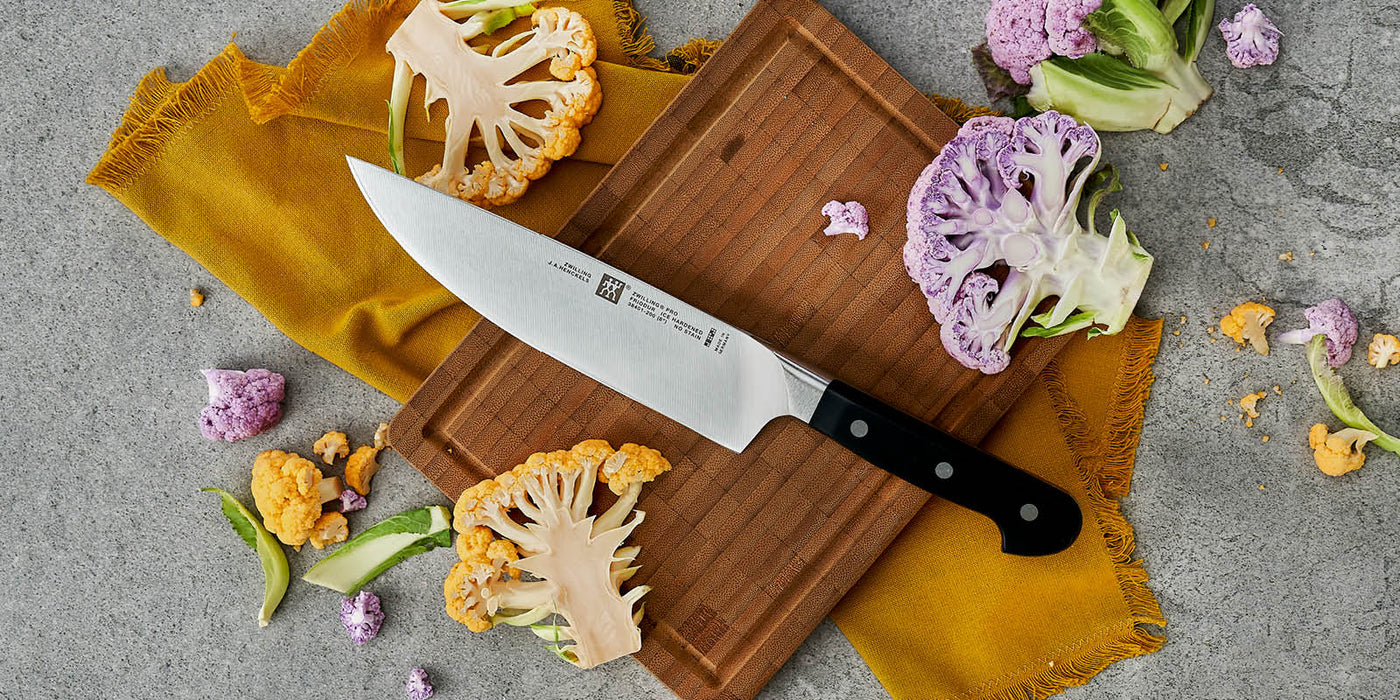 1034601 Zwilling Pro Sous Chef's Knife 7"