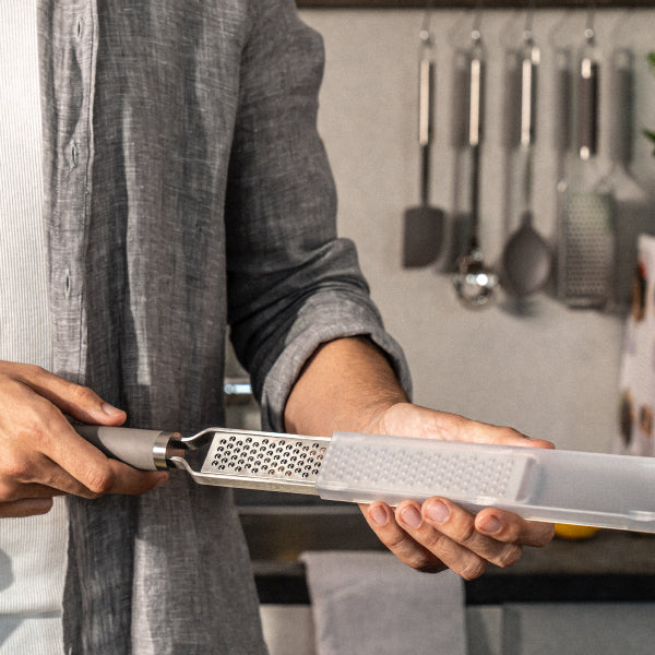 1028026 Pro Grater Fine